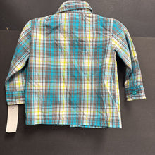Load image into Gallery viewer, Plaid Button Down Shirt

