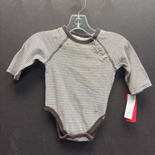 Load image into Gallery viewer, boys place brwn/wht onesie
