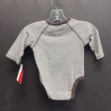 Load image into Gallery viewer, boys place brwn/wht onesie
