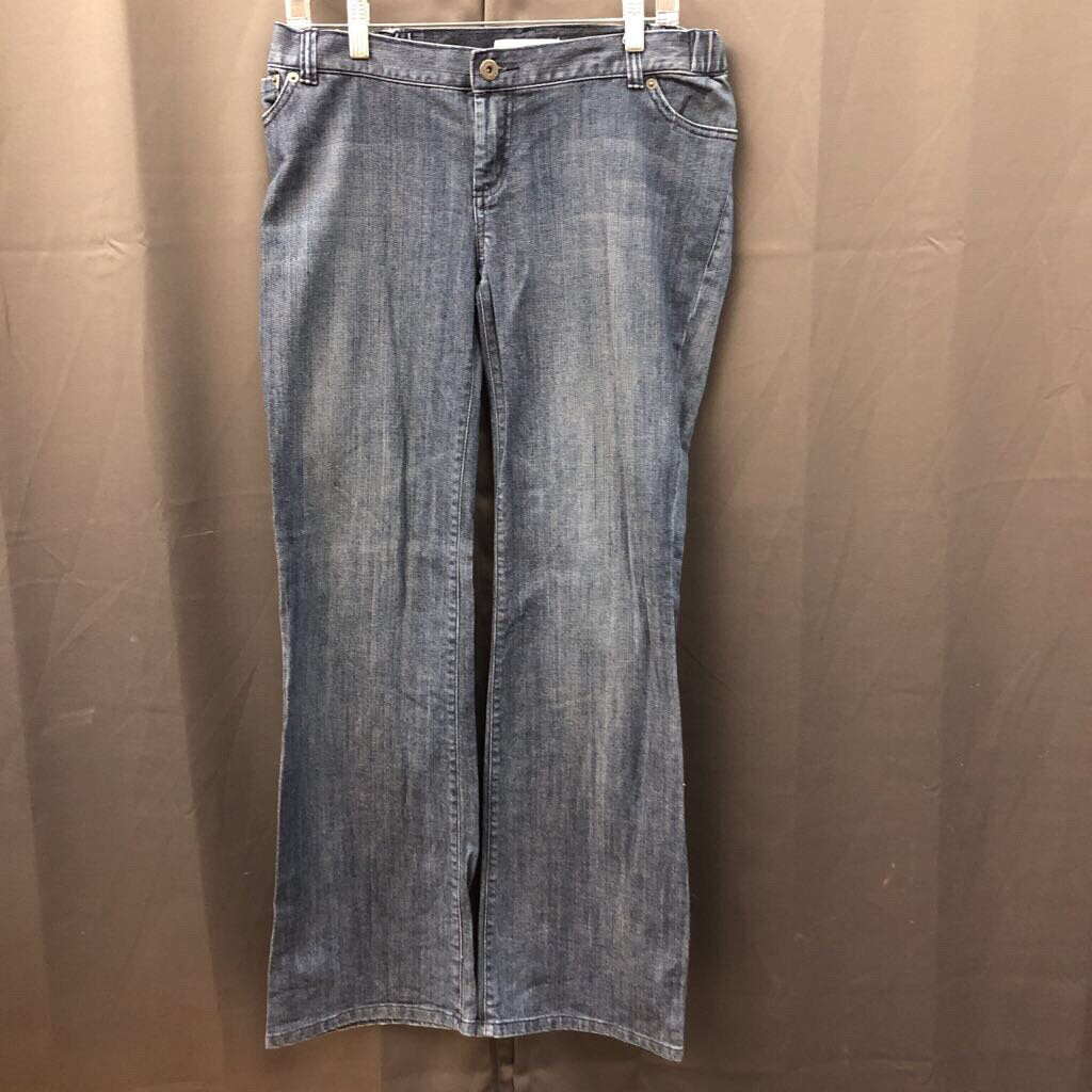 liz lange denim pants