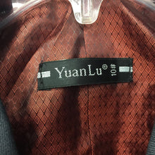 Load image into Gallery viewer, Button Blazer (Yuan Lu)
