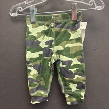 Load image into Gallery viewer, Camo Pants
