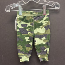Load image into Gallery viewer, Camo Pants
