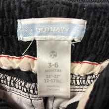 Load image into Gallery viewer, boys old navy blck pants
