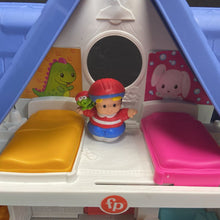 Load image into Gallery viewer, Friends Together Playhouse w/Figures Battery Operated
