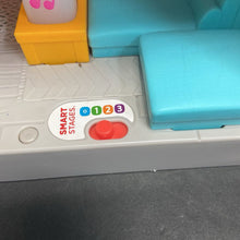 Load image into Gallery viewer, Friends Together Playhouse w/Figures Battery Operated
