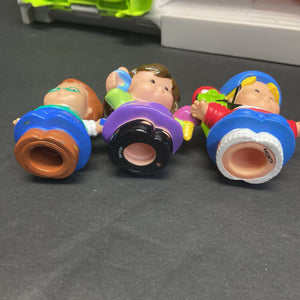 Friends Together Playhouse w/Figures Battery Operated