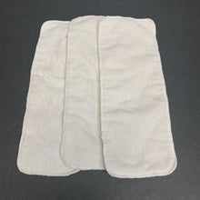 Load image into Gallery viewer, 3pk Cloth Diaper Inserts
