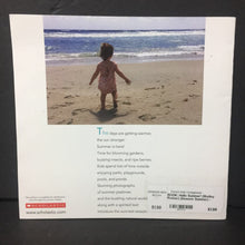 Load image into Gallery viewer, Hello Summer! (Shelley Rotner) (Season: Summer) -paperback
