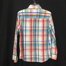 Load image into Gallery viewer, Plaid Button Down Shirt
