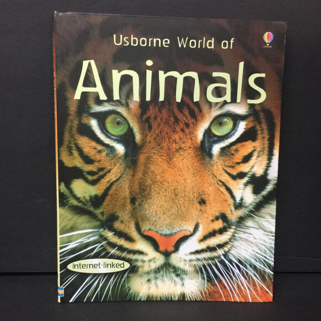 Usborne World of Animals (Susanna Davidson & Mike Unwin) (Mammals) -educational paperback
