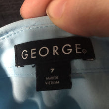 Load image into Gallery viewer, Button Down Shirt
