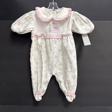 Load image into Gallery viewer, Bear &amp; Lamb Outfit
