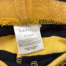 Load image into Gallery viewer, 2pc Striped Bee Sleepwear
