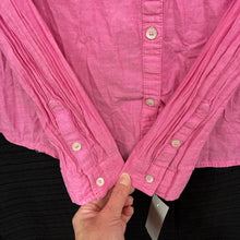 Load image into Gallery viewer, Button Down Top
