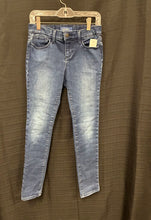 Load image into Gallery viewer, Denim Pants
