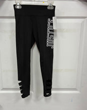 Load image into Gallery viewer, Cut Out Leggings
