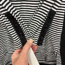 Load image into Gallery viewer, Striped Top
