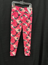 Load image into Gallery viewer, Cut Out Patterned Leggings
