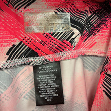 Load image into Gallery viewer, Cut Out Patterned Leggings
