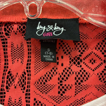 Load image into Gallery viewer, Lace Open Front Top
