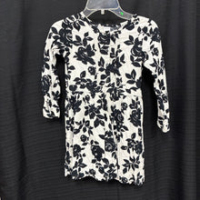 Load image into Gallery viewer, Flower Button Dress
