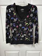 Load image into Gallery viewer, Hooded Peace Sign Top
