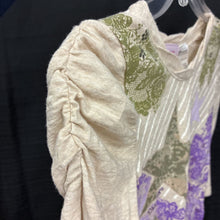 Load image into Gallery viewer, Sequin Star Top
