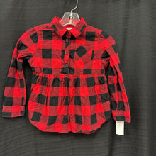 Load image into Gallery viewer, Plaid Button Top
