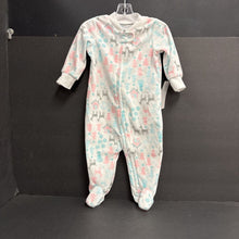 Load image into Gallery viewer, Snowy House Sleepwear
