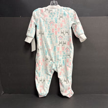 Load image into Gallery viewer, Snowy House Sleepwear
