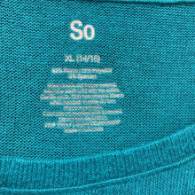 Load image into Gallery viewer, &quot;stay cozy&quot; Polar Bear Top
