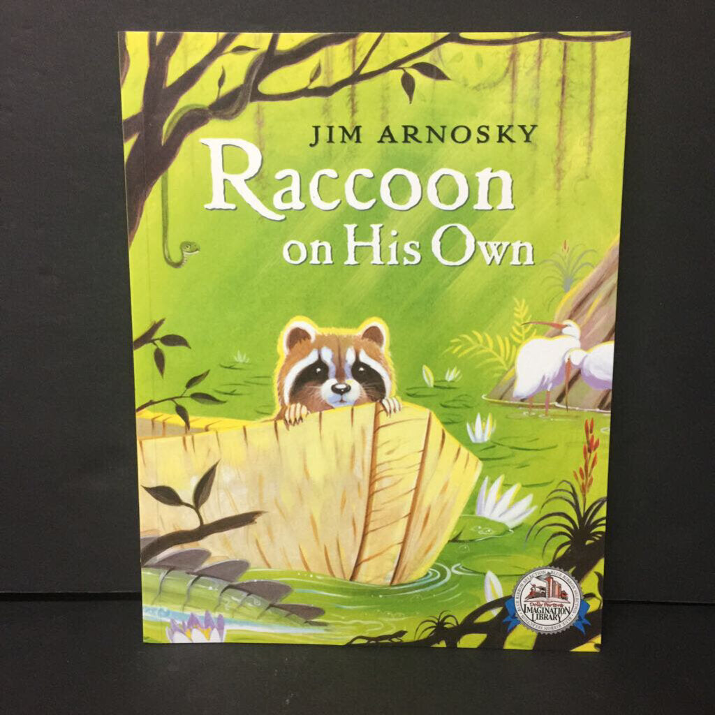 Raccoon on His Own (Jim Arnosky) -paperback