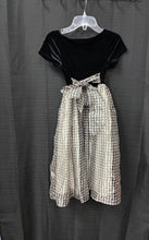 Load image into Gallery viewer, Velvet Plaid Flower Dress
