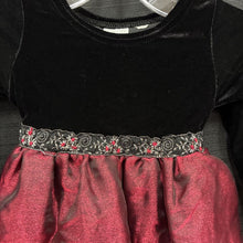 Load image into Gallery viewer, Velvet Flower Dress
