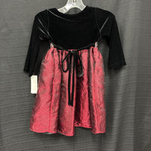 Load image into Gallery viewer, Velvet Flower Dress
