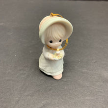 Load image into Gallery viewer, "Share In The Warmth Of Christmas" Ornament Figurine 1993 Vintage Collectible
