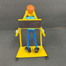 Load image into Gallery viewer, Magnut Figure w/Accessory 1999 Vintage Collectible
