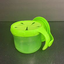 Load image into Gallery viewer, Twist &amp; Click Snacker Cup
