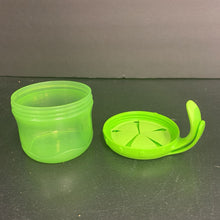 Load image into Gallery viewer, Twist &amp; Click Snacker Cup
