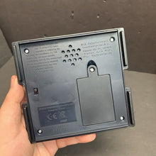 Load image into Gallery viewer, Record Player w/Record Battery Operated
