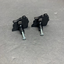 Load image into Gallery viewer, 2pk Train Drawer Pulls
