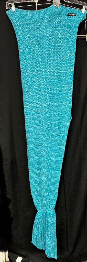Knit Mermaid Winter Blanket (Max Change)