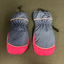 Load image into Gallery viewer, Girls Gloves
