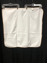 Load image into Gallery viewer, Animal Hooded Infant Bath Towel
