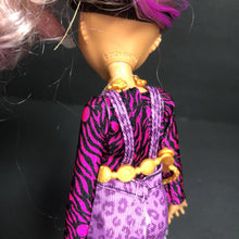 Load image into Gallery viewer, Clawdeen Wolf Doll
