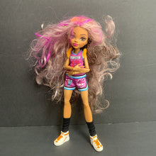 Load image into Gallery viewer, Ghoul Spirit Clawdeen Wolf Doll

