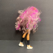 Load image into Gallery viewer, Ghoul Spirit Clawdeen Wolf Doll
