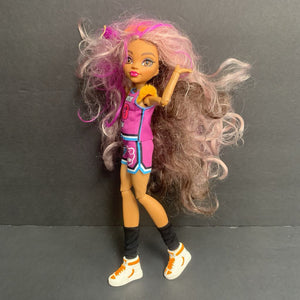 Ghoul Spirit Clawdeen Wolf Doll