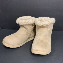 Load image into Gallery viewer, Girls Sparkly Boots
